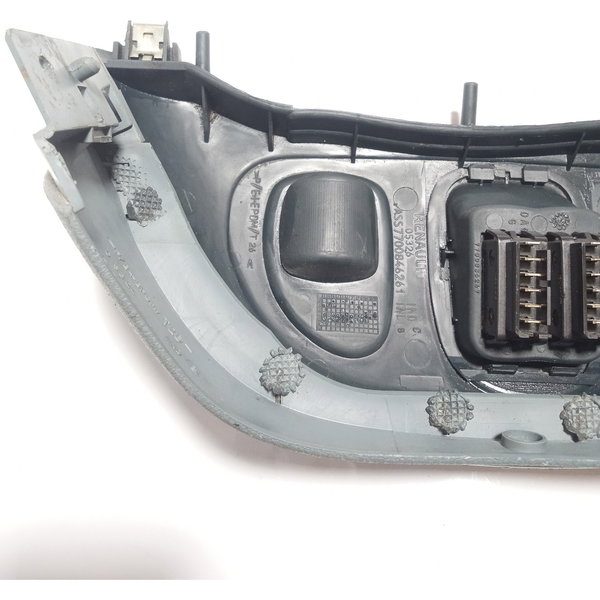 Moldura Do Console Central Botão Vidro Renault Scenic 2000