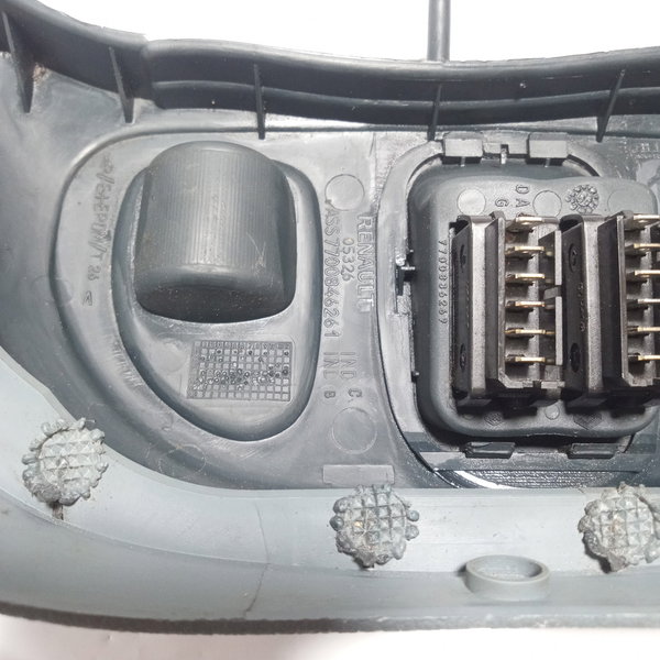 Moldura Do Console Central Botão Vidro Renault Scenic 2000