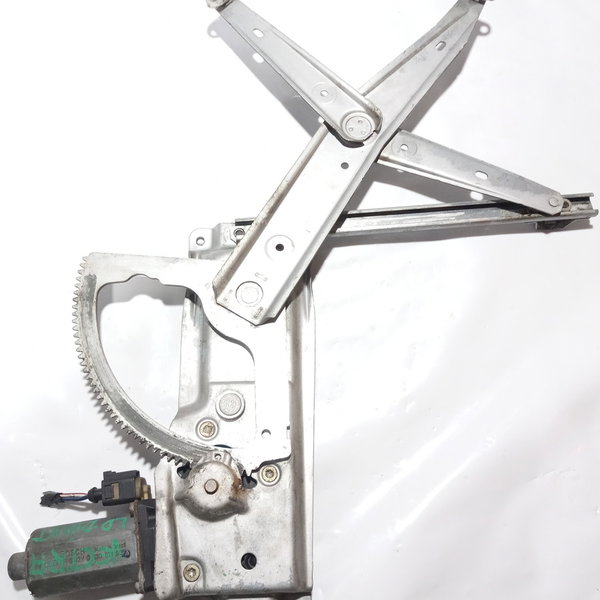 Máquina De Vidro Elétrico Dianteiro Direito Gm Vectra 1997