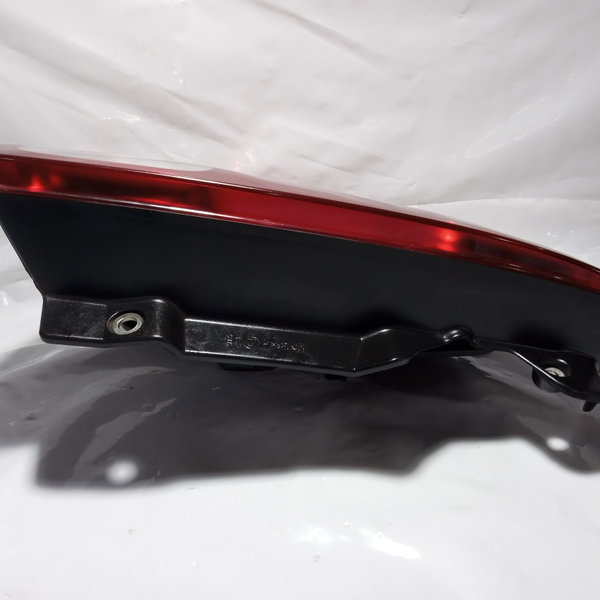 Lanterna Lado Esquerdo Fiat Uno Vivace 2013 Esquerdo Vermelho