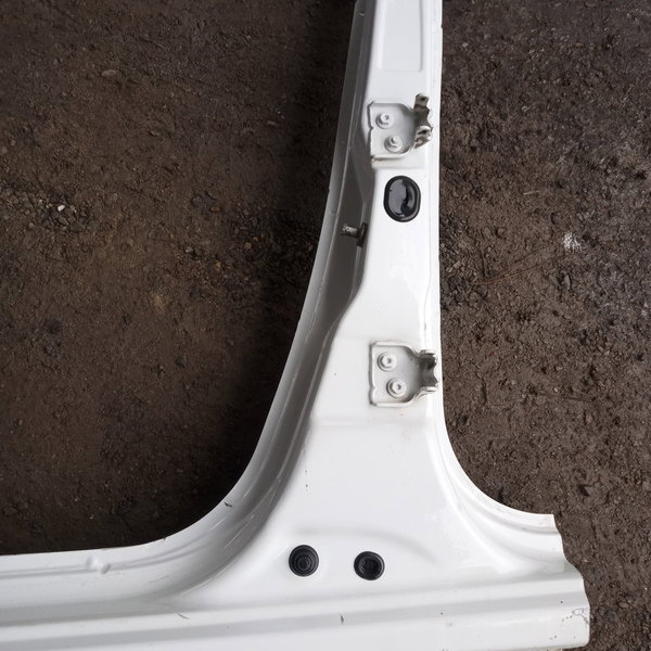 Caixa Ar Coluna Lateral Esquerda Renault Sandero 2008