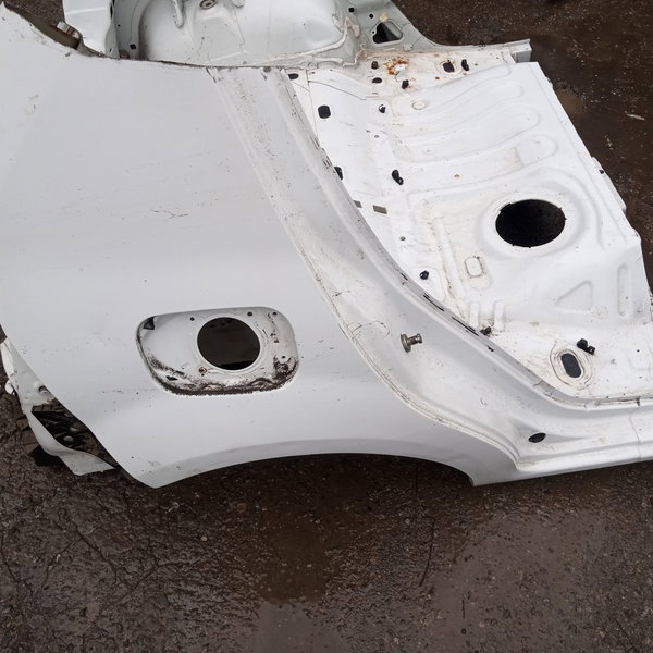 Traseira Baixa Renault Sandero 2008 Branco
