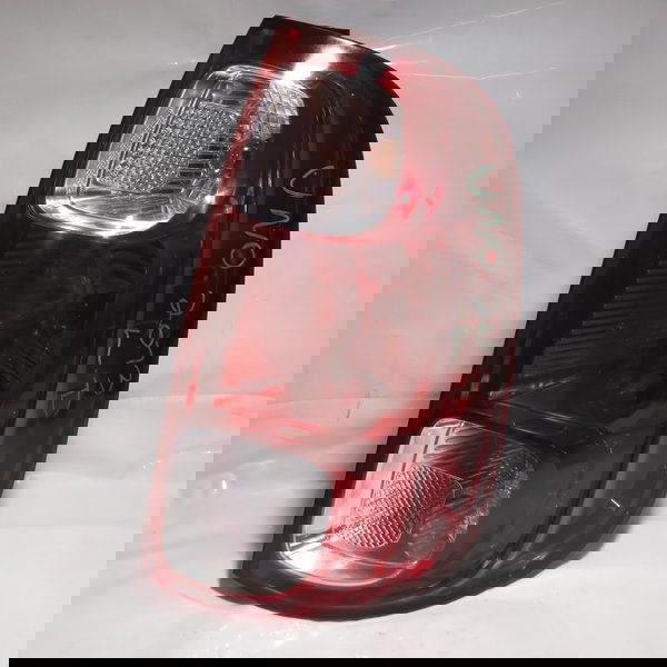 Lanterna Lado Direito Fiat Uno Vivace 2013