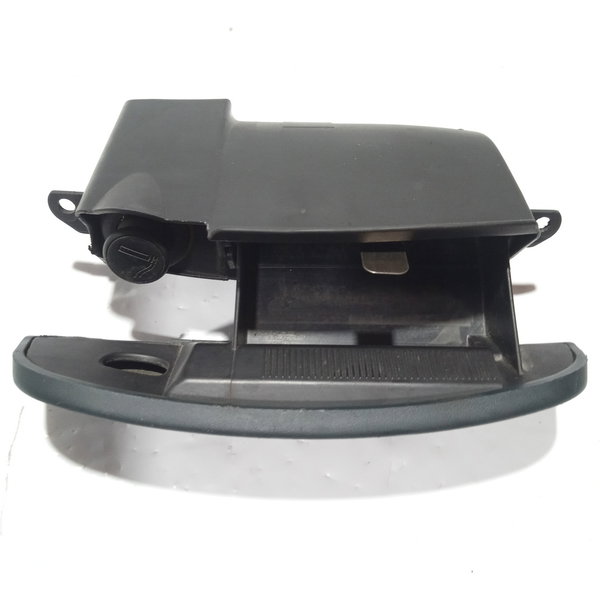 Cinzeiro Renault Scenic 2000