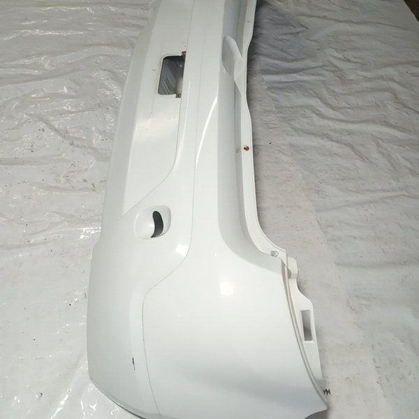Parachoque Traseiro Renault Sandero 2008 (branco)