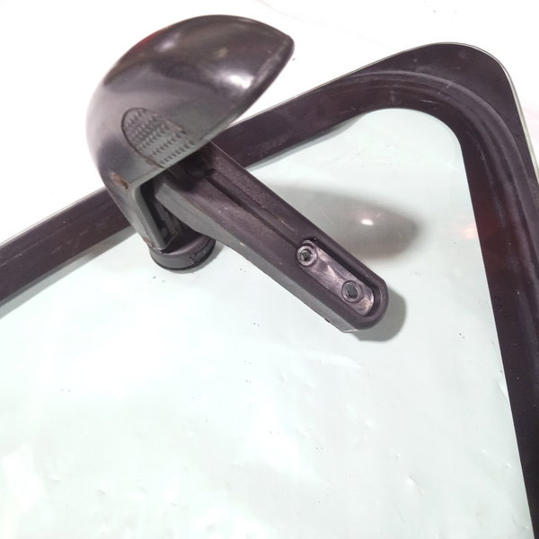 Vidro Lateral Basculante Traseiro Direito Ford Ka 2004