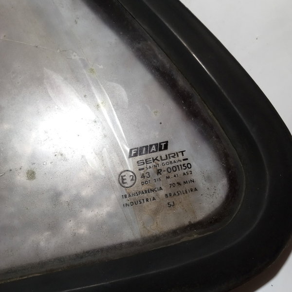 Vidro Fixo Traseiro Esquerdo Fiat Uno 2000