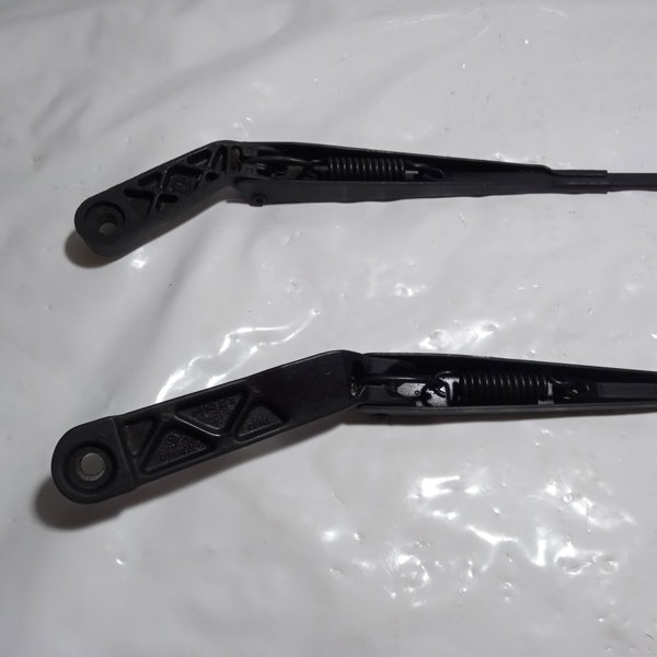 Braço Limpador Parabrisa Vw Golf 1998 Par Direito