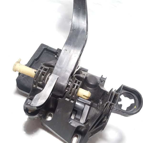 Pedaleira Pedal Freio Fiat Uno 2013