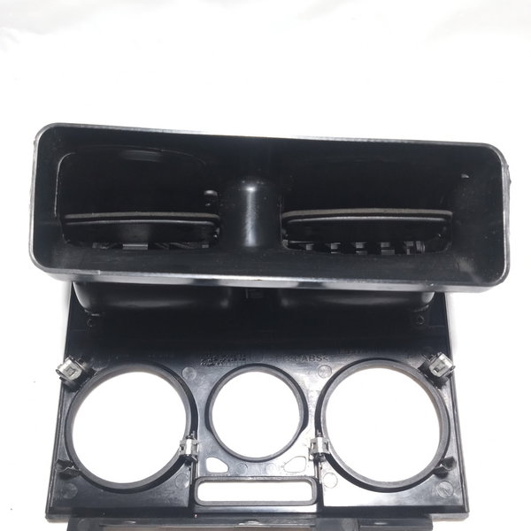 Moldura Central Difusor Fiat Palio 2006.
