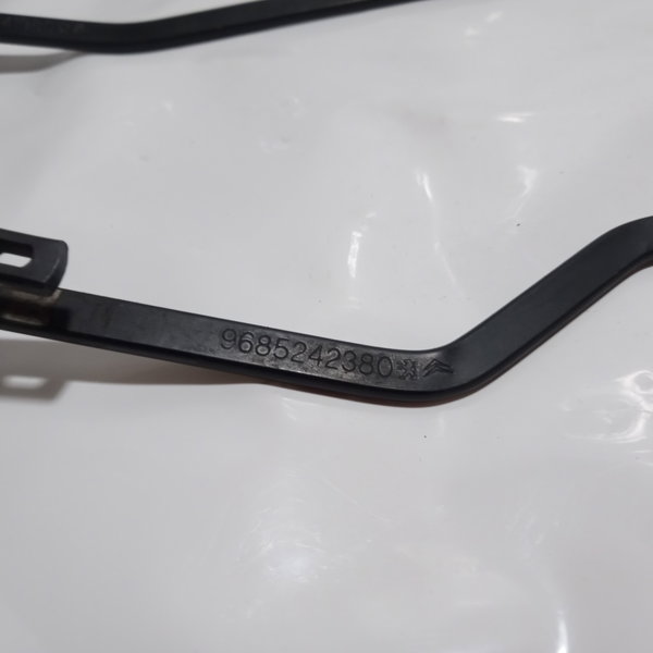Braço Limpador Parabrisa Citroen C3 2010 Par Direito
