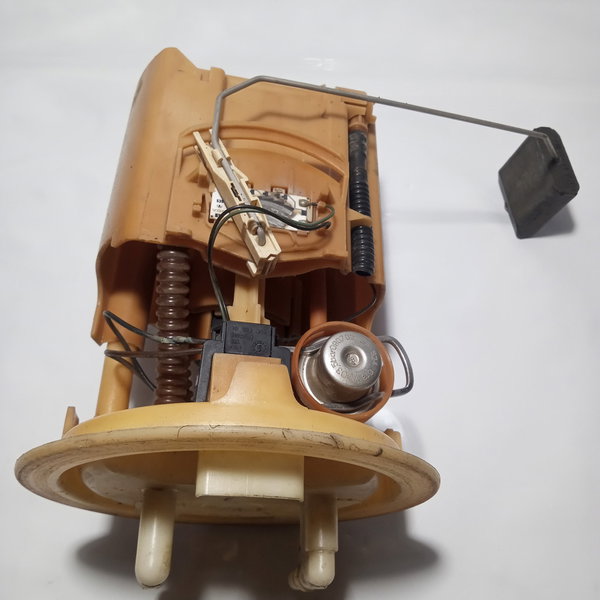 Bomba De Combustível Gasolina Citroen C4 Pallas 2010