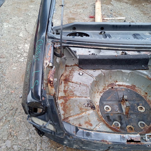 Traseira Baixa Gm Corsa Classic Ls 2014 (preto)