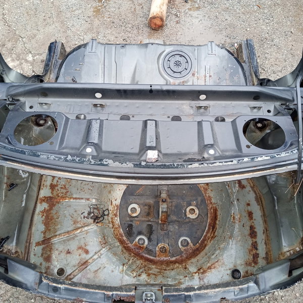 Traseira Baixa Gm Corsa Classic Ls 2014 (preto)