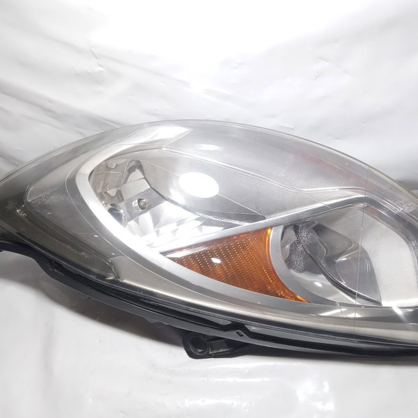 Farol Lado Esquerdo Ford Fiesta 2011