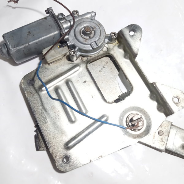 Máquina De Vidro Eletrico Dianteira Esquerda Gm Blazer 1998
