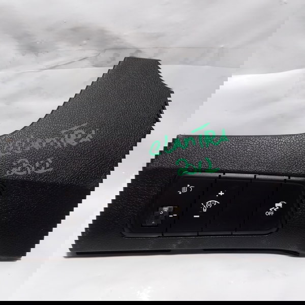 Moldura Botão Regulagem De Luz Hyundai Elantra 2012