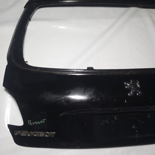 Tampa Traseira Peugeot 206 Usado Preto