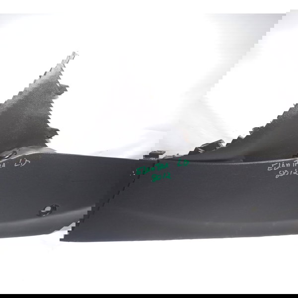 Acabamento Lateral Direito Hyundai Elantra 2012