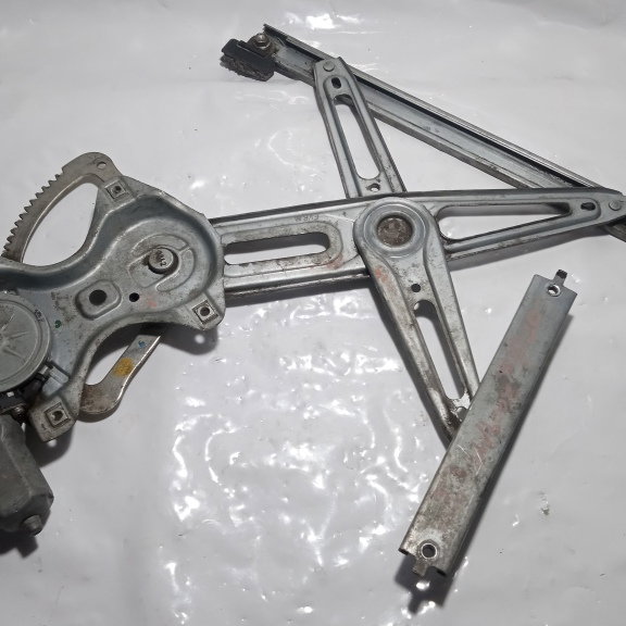 Máquina Vidro Eletrico Diant. Esquerdo Toyota Corolla 2009