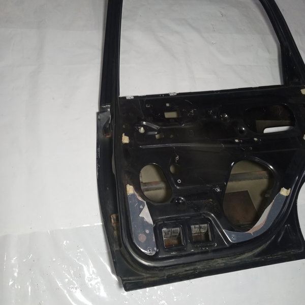 Porta Traseira Gm Corsa Classic Ls 2013 Direito 4p Usado Traseira Direito Preto