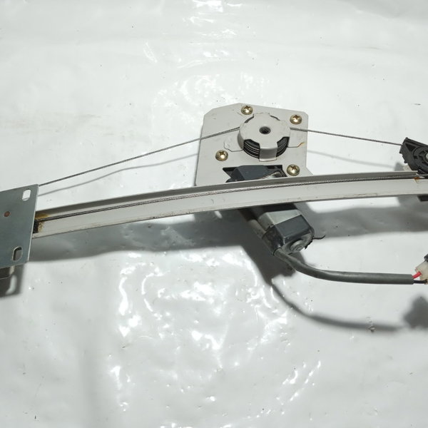 Máquina Vidro Dianteira Direita Vw Gol Quadrado 1997