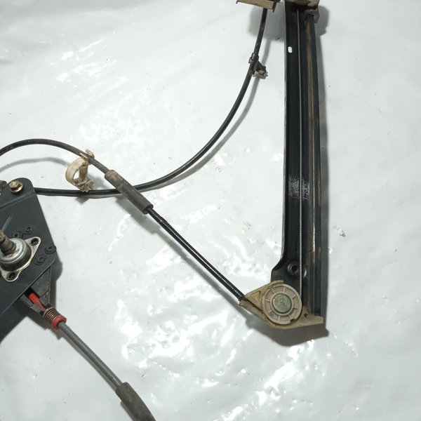 Máquina Vidro Dianteira Manual Direita Vw Gol G3 2003