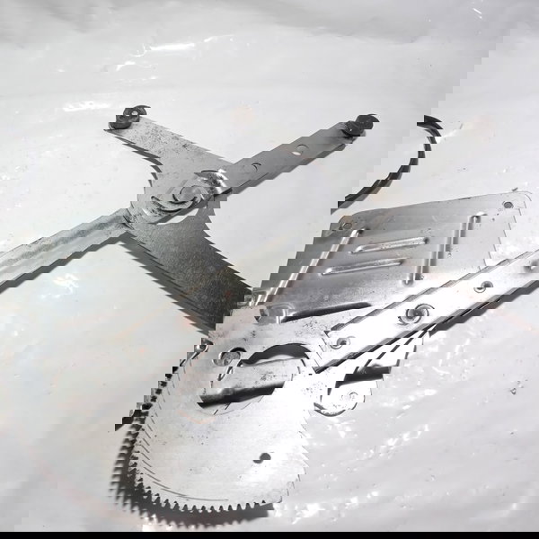 Máquina De Vidro Dianteira Esquerda S10 1998