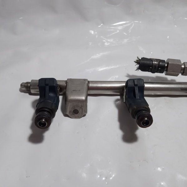 Flauta Com Bicos Injetores Audi A4 1.8 Turbo 2005