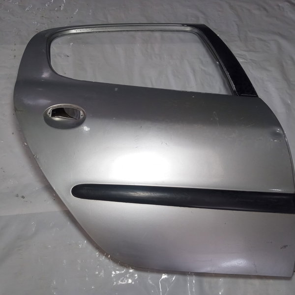 Porta Traseira Direita Do Peugeot 206 2001 4p Usado