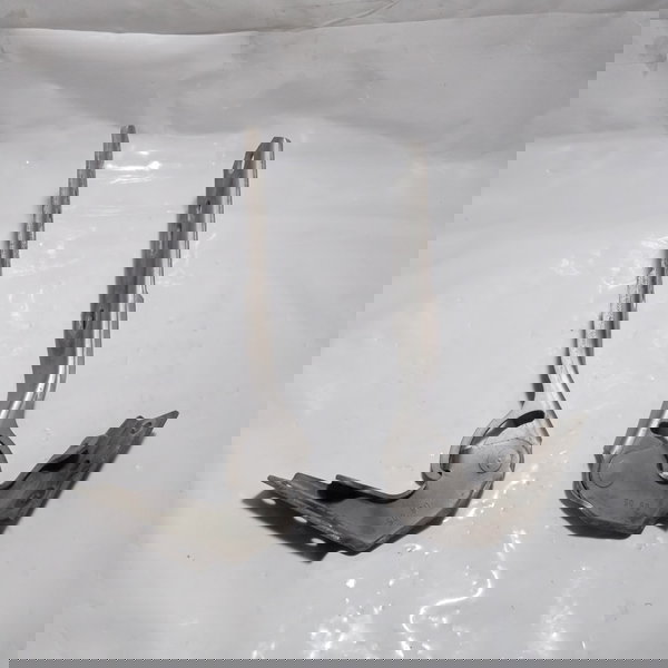 Dobradiça Capô Dianteiro Audi A4 2005 Par