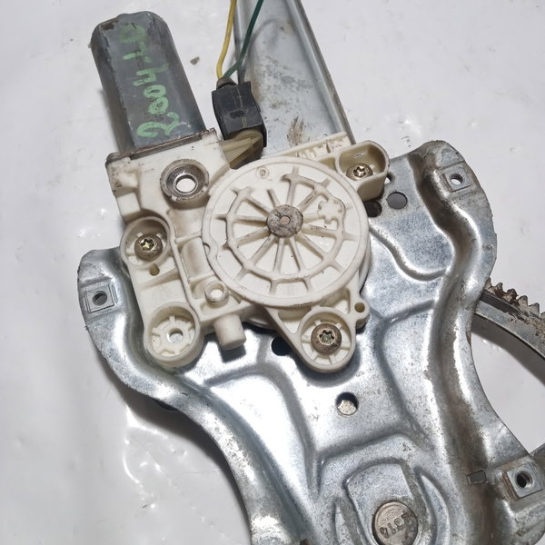Máquina De Vidro Traseira Direita Toyota Corolla 2004