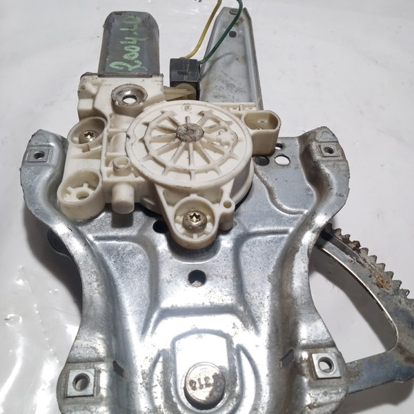 Máquina De Vidro Traseira Direita Toyota Corolla 2004