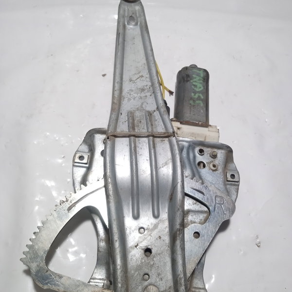 Máquina De Vidro Traseira Direita Toyota Corolla 2004