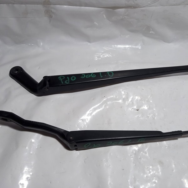 Braço Haste Limpador Parabrisa Peugeot 206 2006 Direito
