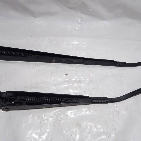 Braço Haste Limpador Parabrisa Peugeot 206 2006 Direito