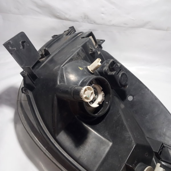Farol Lado Direito Citroen Picasso 2011 Direito
