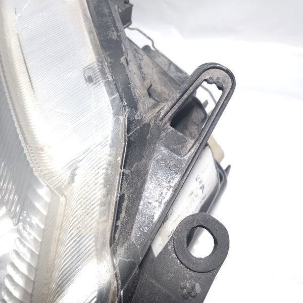 Farol Lado Direito Citroen C3 2006 Recuperado Direito