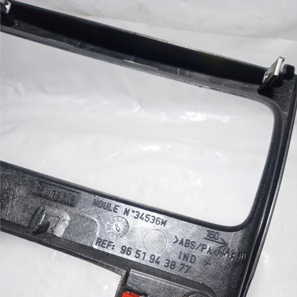 Moldura Central Câmbio Console Peugeot 307 2006