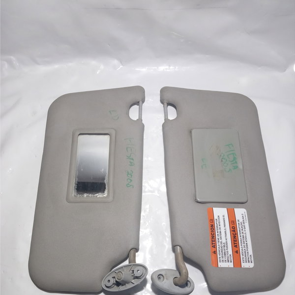Quebra Sol Ford Fiesta 2005 Par