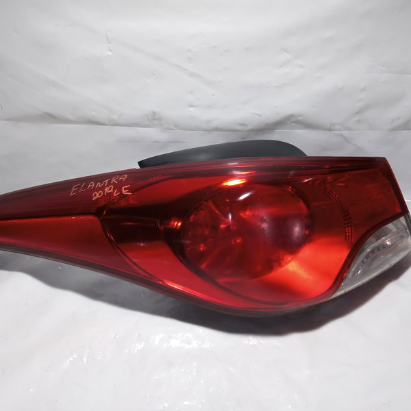 Lanterna Esquerda Hyundai Elantra 2012 Esquerdo Vermelho