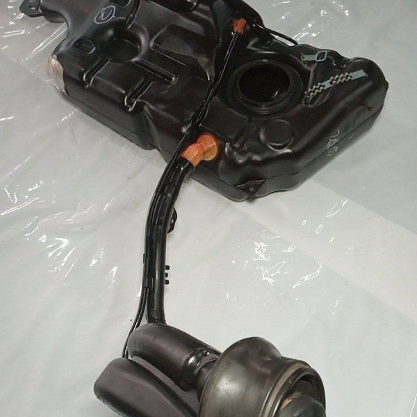 Tanque De Combustível Peugeot 307 2006 2.0 16v Usado