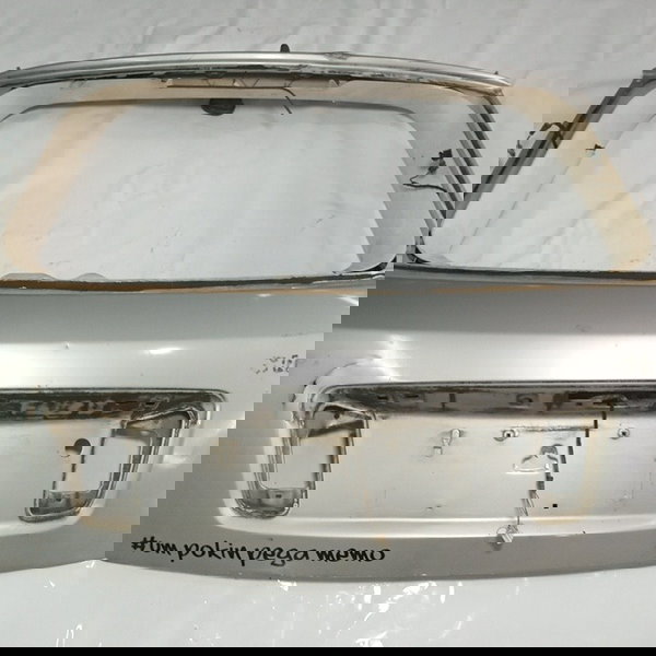 Tampa Traseira Fiat Stilo Sem Vidro 2005 Com Detalhes Usado Cinza