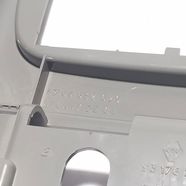 Moldura Da Luz De Teto Renault Scenic 2001