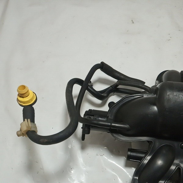 Coletor De Admissão Fiat Uno Vivace 2012 1.0 Usado