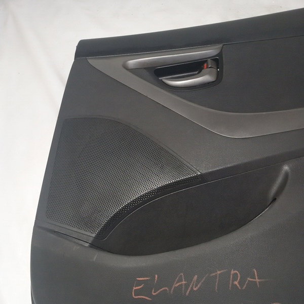 Forro De Porta Traseiro Hyundai Elantra 2012 Usado