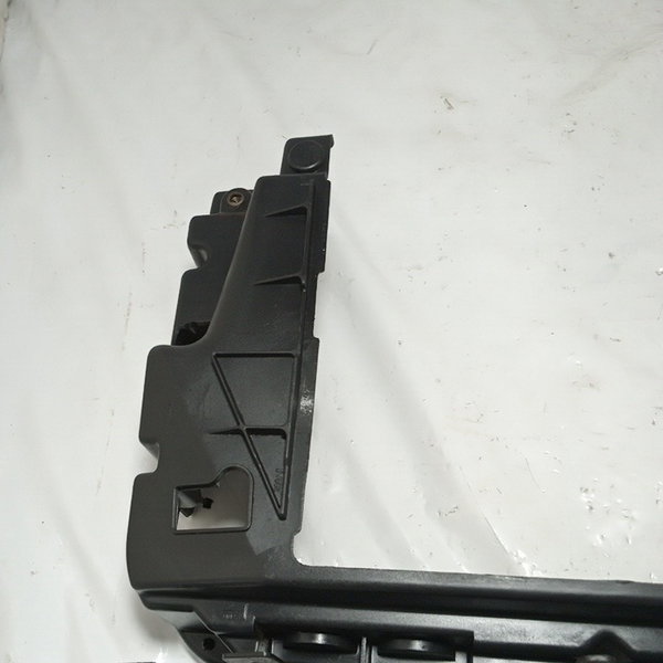 Suporte Inferior Radiador Ford Fiesta 2005 Dianteiro Usado