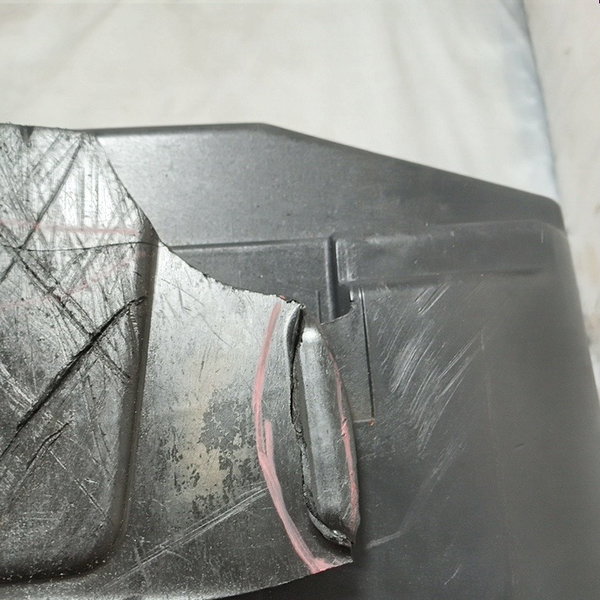 Suporte Inferior Radiador Ford Fiesta 2005 Dianteiro Usado