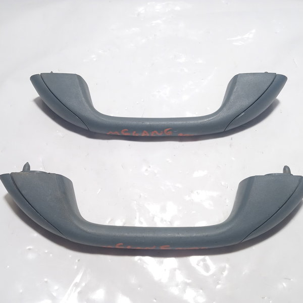 Par De Pega Mão Megane 2000