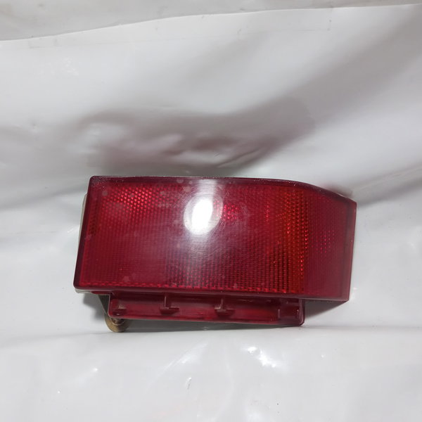 Lanterna Defletor Olho Gato Esquerdo Gm Meriva 2010 Vermelho